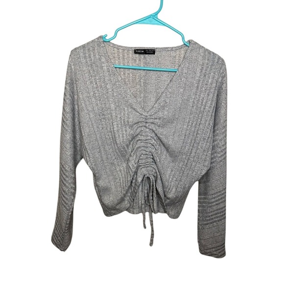 Gray Ribbed‎ Blouse - Picture 1 of 3